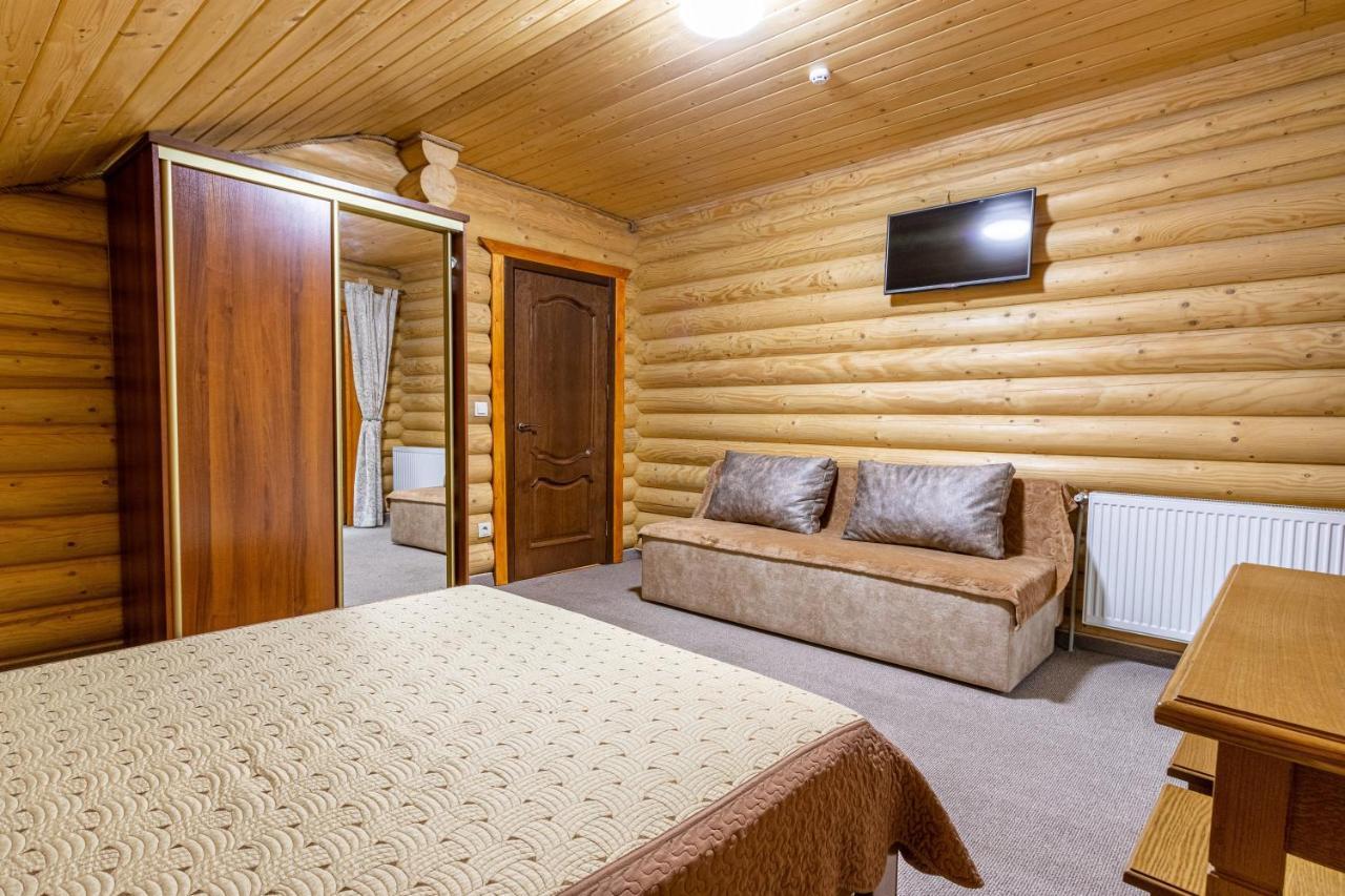 Arnika Hotel Bukovel Exterior photo