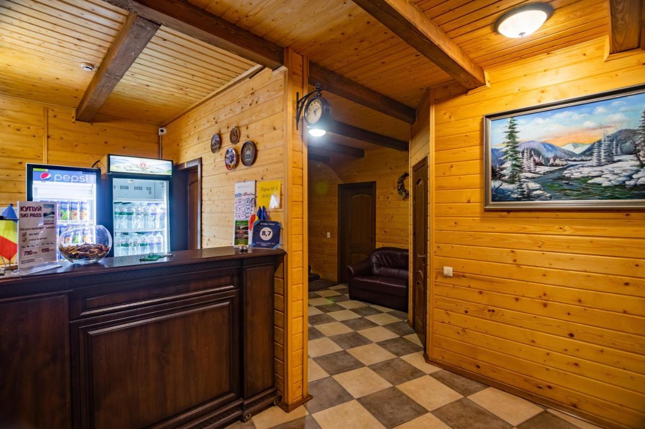 Arnika Hotel Bukovel Exterior photo
